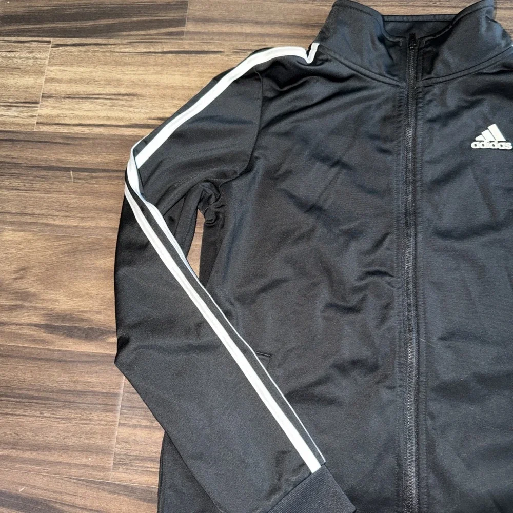 Adidas Classics Black Track Jacket Youth Xl (18/20) Striped Sleeves